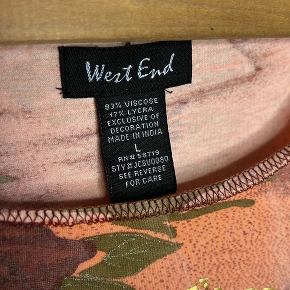 Y2K Vintage West End Mixed Print Boho Exposed Seams Metallic Graphic T Shirt - Picture 8 of 10